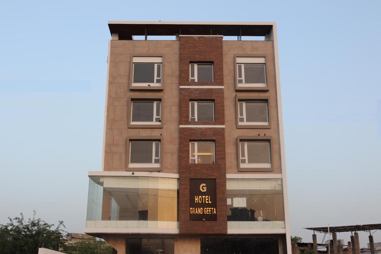 Hotel Grand Geeta Beawar Ngoại thất bức ảnh